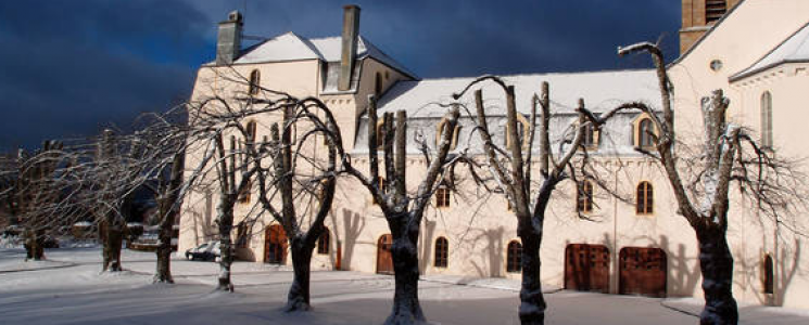 Photo L&rsquo;Abbaye Notre Dame des Neiges - voyage Saint-Laurent-les-Bains
