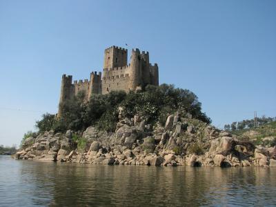 Photo Le ch&acirc;teau d’Almourol - voyage Entroncamento