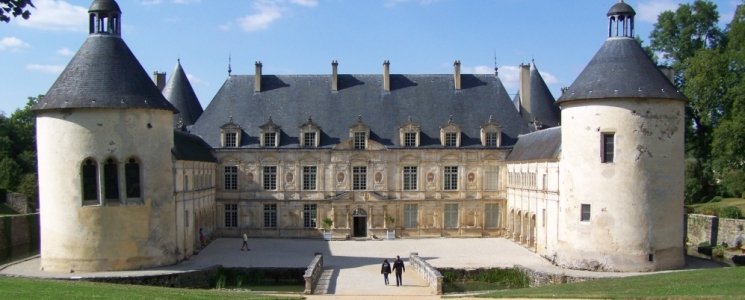 Photo Le Ch&acirc;teau de Bussy Rabutin - voyage Bussy-le-Grand
