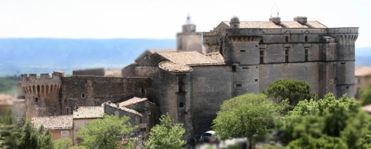 Photo Le Ch&acirc;teau de Gordes - voyage Gordes
