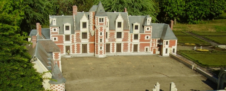 Photo Le Ch&acirc;teau de Jallanges - voyage Vernou-sur-Brenne
