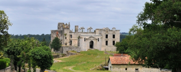 Photo Le ch&acirc;teau de Gramont - voyage Gramont
