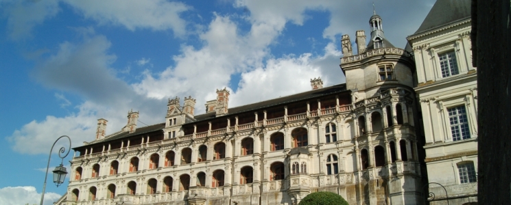 Photo Le Ch&acirc;teau Royal de Blois - voyage Blois
