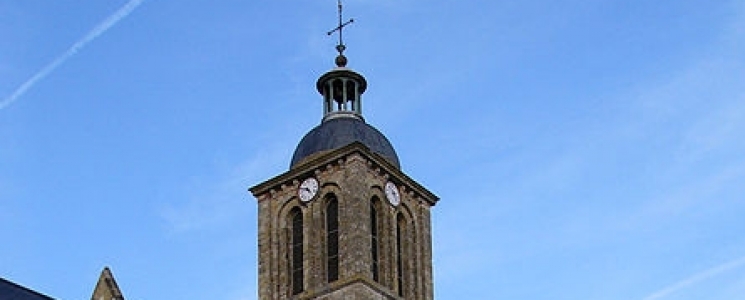Photo L'&eacute;glise Notre Dame  - voyage Vouvray
