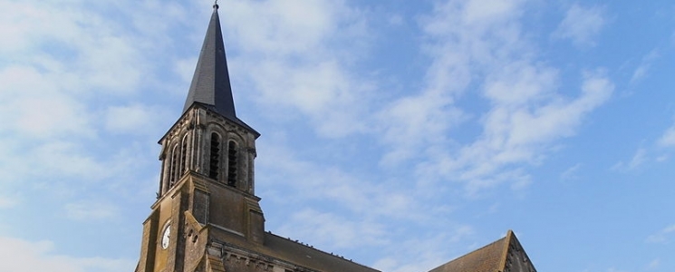 Photo L'&eacute;glise Saint Aubin - voyage Vion
