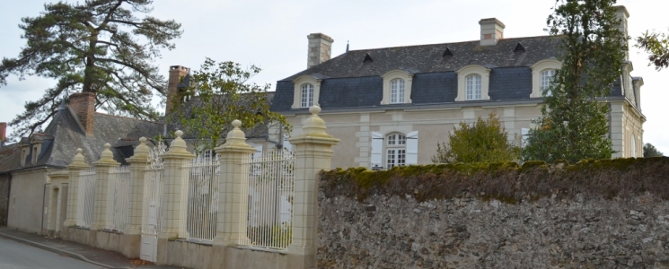 Photo Le Logis de la Pinsonni&egrave;re - voyage Beaulieu-sur-Layon
