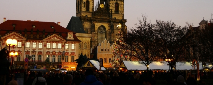 Photo Enchanter vos f&ecirc;tes : les march&eacute;s de No&euml;l europ&eacute;ens &agrave; ne pas manquer - voyage Prague