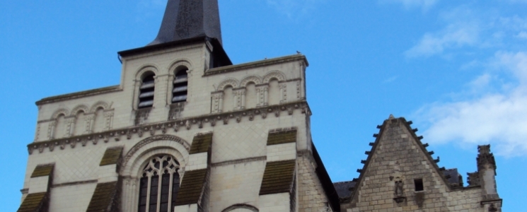 Photo L'&eacute;glise Notre Dame de Nantilly - voyage Saumur
