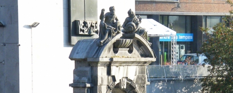 Photo La Porte de la Sambre et de la Meuse - voyage Namur